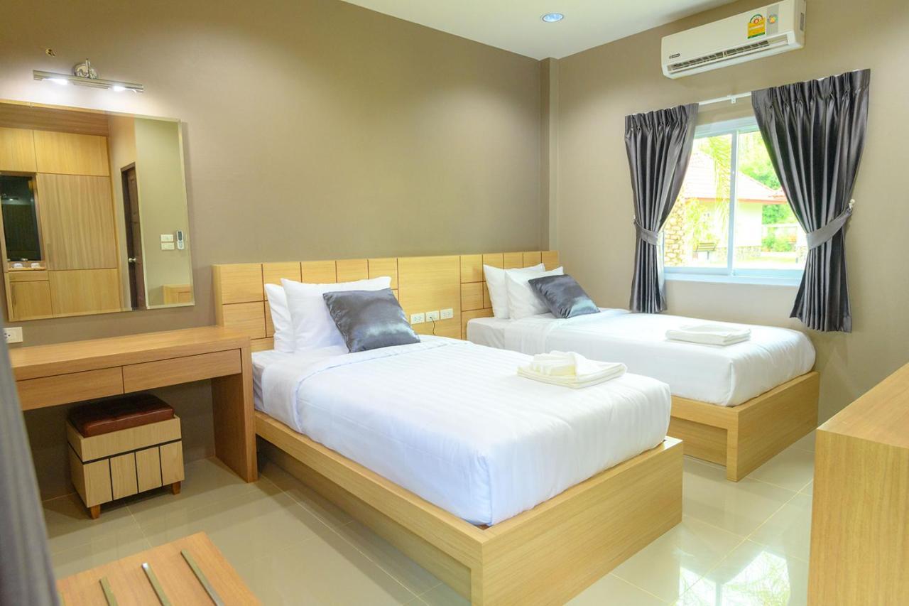 Avarin Resort Pakchong Exterior photo
