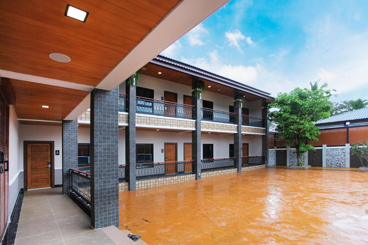 Avarin Resort Pakchong Exterior photo