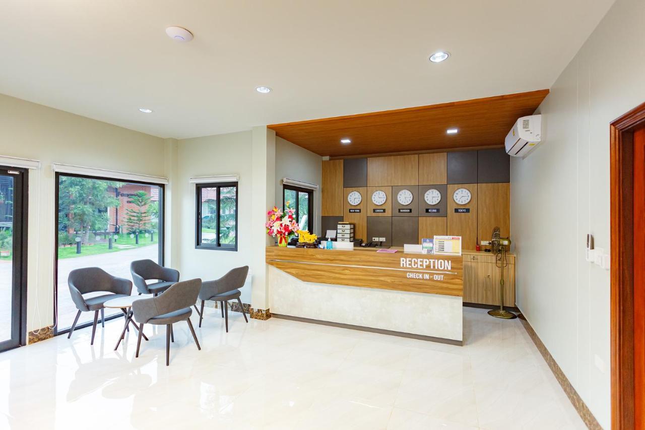 Avarin Resort Pakchong Exterior photo